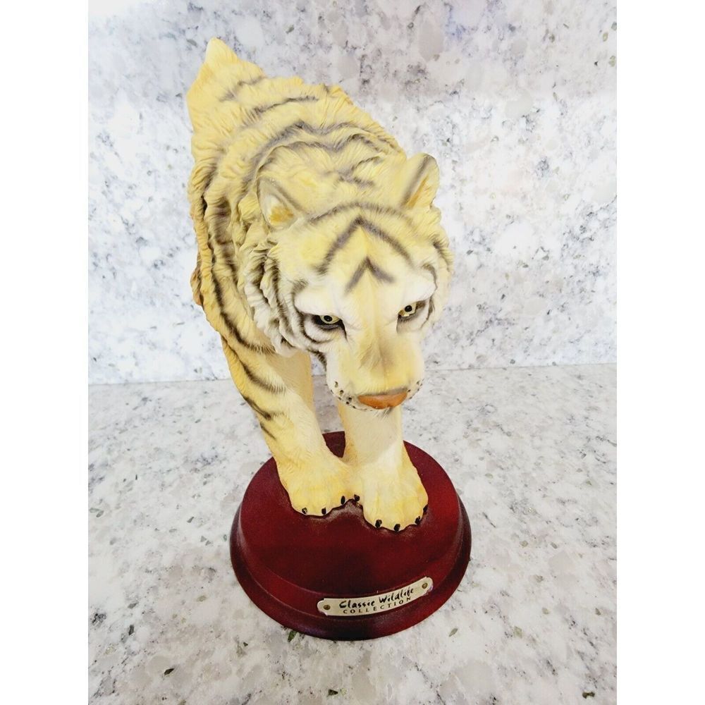 Classic Wildlife Collection Tiger Figurine Quality Vintage Statue‎ 8.5" Tall